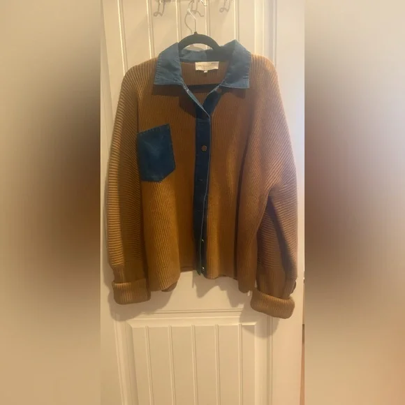 French Mauve Chunky Knit Cardigan with Contrasting Pocket - Picture 1 of 4